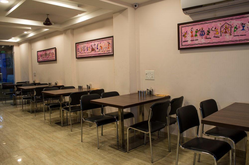 Oyo Rooms Sargam Cinemas Bhopal Eksteriør billede