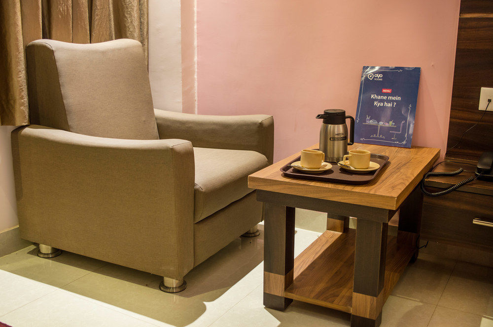 Oyo Rooms Sargam Cinemas Bhopal Eksteriør billede
