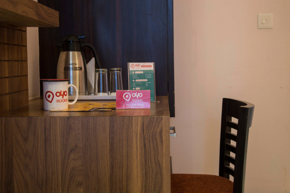 Oyo Rooms Sargam Cinemas Bhopal Eksteriør billede